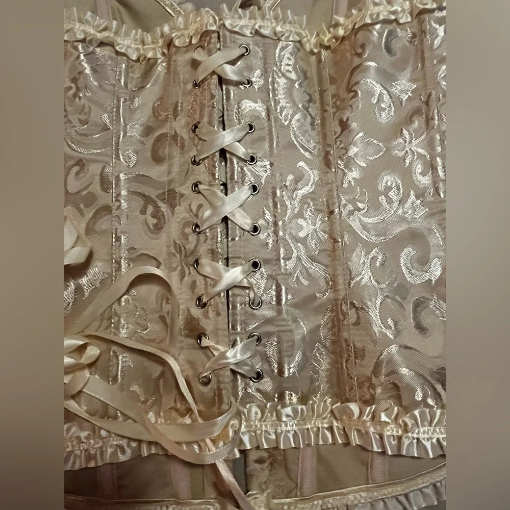 Source Unknown/Women’s NWOT Gold and Cream Lace-Up Corset Size S - Picture 6 of 8